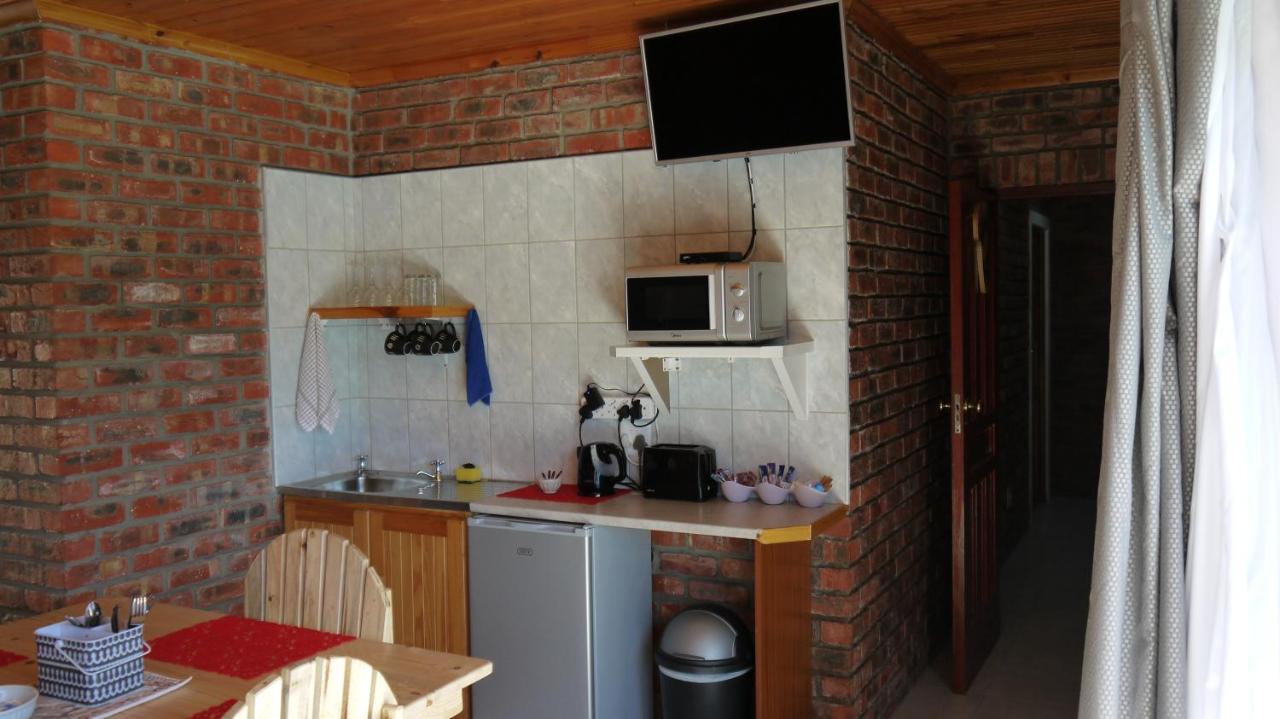 The Bay Inn Port Elizabeth Exterior foto