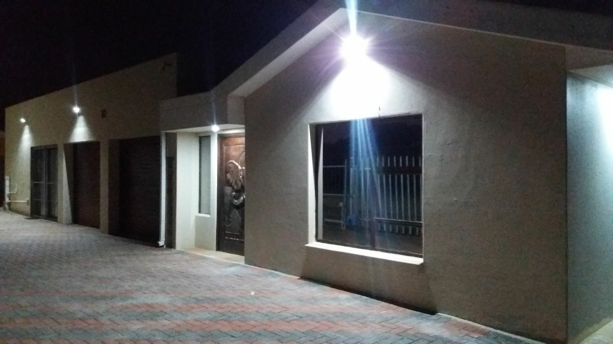 The Bay Inn Port Elizabeth Exterior foto